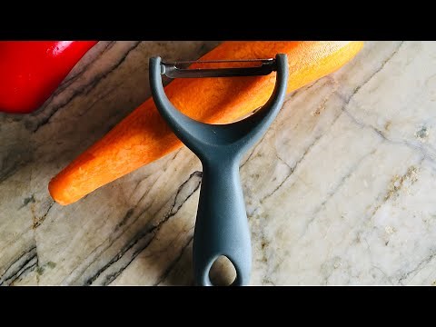 Cómo usar Correctamente un Pela papas o pelador de verduras 🥒