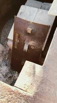 Maple syrup evaporators,Trying 2 configure my fire box, should I add Bigger air reflector ?