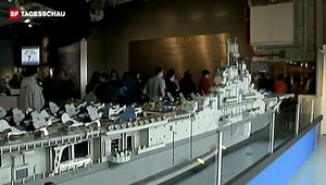 Ein Kriegsschiff aus Lego (Tagesschau, 20.04.2011)