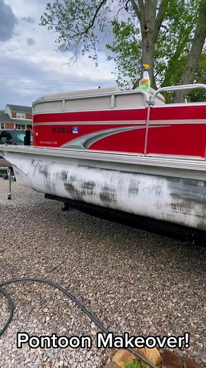 Summer Toon Cleaning Tips: How to Clean Pontoons with Vinegar