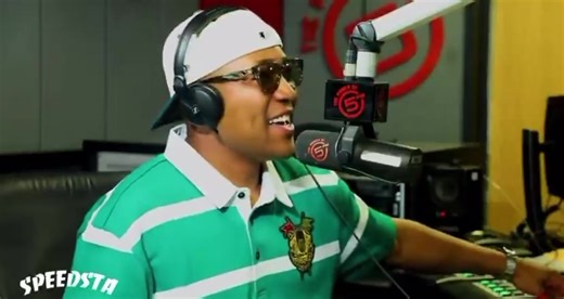 Emtee easily freestyle over Meanwhile In Honey beat by A-Reece via DJ Speedsta show on 5FM. #sahiphophits @topfans | SA HIP HOP HITS
