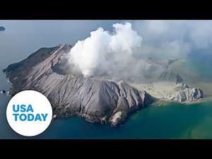 New Zealand volcano erupts while tourists still on island | USA TODAY