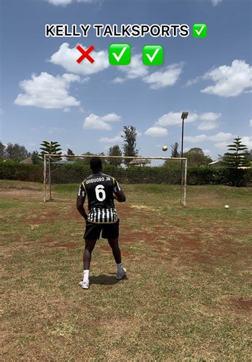 Best of 3 ! Crossbar challenge @KELLY TALKSPORT @kelvinjr.20