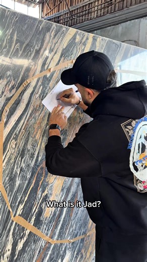 Part 1 This dining table begins with a choice. A carefully selected marble slab, chosen by the client for its natural beauty, depth, and timeless elegance. Interior designer: @aya_interiors 00961 3 882 572 00961 1 701 801 #AssafMarble #LuxuryDiningTable #MarbleDesign #BespokeFurniture #NaturalStone