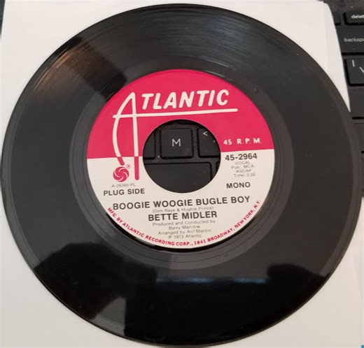 Bette Midler - Boogie Woogie Bugle Boy