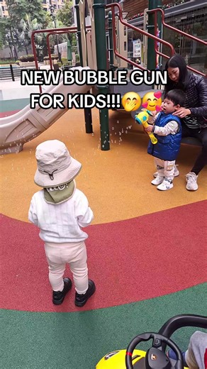 ang saya sqya gamitin! daming bubblessss may ibang design dito@♡Icel's Reco☘️ #bubblegun #bubblegunforkids #toysforkids #fyp