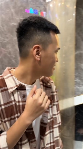 1.2M views · 20K reactions | Inova với "Nghệ nhân lừa kèo" tại ViuGaming #CSDN #reels #chimsedinang #AOE #Coolmate | Chim Sẻ Đi Nắng | Facebook