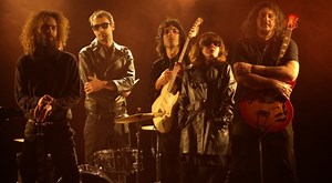 Diario HOY | Banda brasileña lanza EP en español