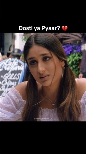 #KareenaKapoor Has A CRAZY Riddle For #HrithikRoshan 👀 #MujhseDostiKaroge #Romance