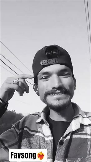 dimag mein tu old song #song #love #funny #comedy #trending #vlog #shorts #bollywood #viralvideo