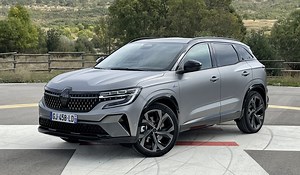 Essai vidéo - Renault Austral (2022): l’anti Peugeot 3008 ?