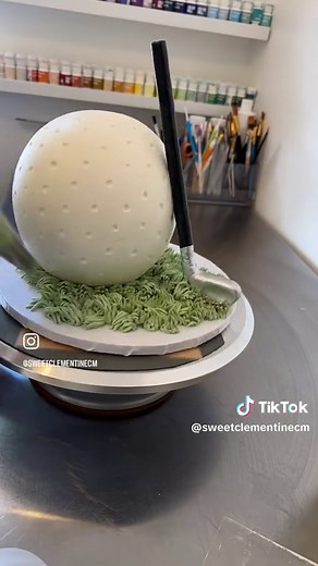 How to Make a Golf Ball Cake | Golf Cake Design