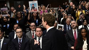 Zuckerberg apologizes to families during Senate hearing