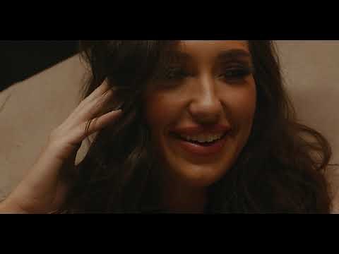 Savannah Dexter - Aint Who I Use To Be (Official Music Video)