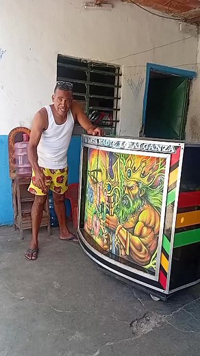 Showcasing Custom-Painted Arcade Machine Artwork