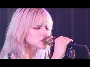 Paramore - Turn It Off (Grand Casino Hinckley, MN 2017)