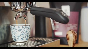 Das Wochenende ist in Sicht. Wer soll dir morgen früh einen Espresso zaubern? | Coffee Circle