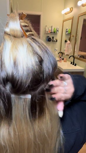 Installing tape in extensions! These are from wennalife! | Samantha