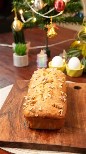 Mohana jagadeesan on Instagram: "Walnut cake🎄🧑‍🎄try panirkeengala❤️✨ Ingredients❤️: * Walnut 75g * Maida 1 tsp * Ripped banana 2 * Egg 3 * Melted butter 1/3 cup * Caramelised sugar 1/4 cup * Vanilla essence 1 tsp * Icing sugar 3/4 cup * Maida 2 cup * Baking powder 1 1/2 tsp * Salt 2 pinch * Milk 1/4 cup"