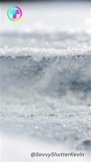 How is this snow dust staying suspended? ❄️✨