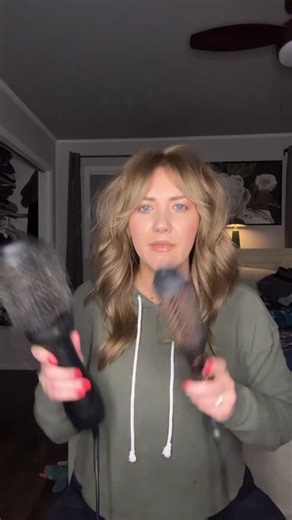 Is your stylist following proper sanitation rules? If you see these tools in salon, run. #hairstylist | Lindsey Marie Color