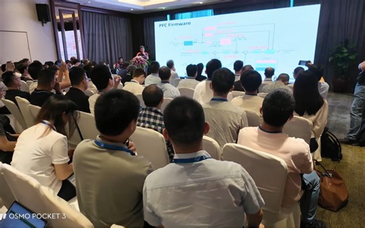 支持单相3.8kW/交错7.6kW，三相11kW的Totem Pole PFC 11kW DAB双向变换器参考方案