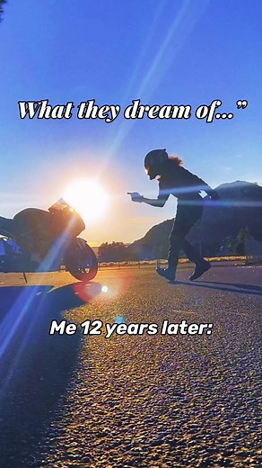 Certified suburb slapper #bobbycaldwell #whatyouwontdoforlove #dance #nostalgia #parent #dad #motorcycle #itansha #fayevalentine