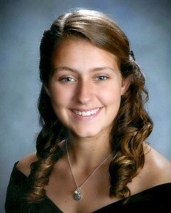 Operating Engineers Local 825 award grants to local grads