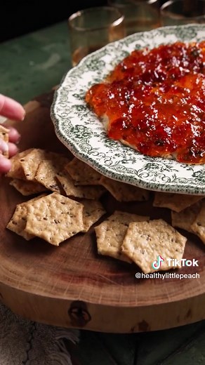 Easy 2-Ingredient Pepper Jelly & Cheese Dip