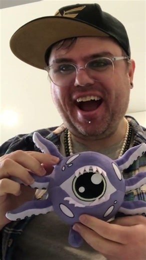 ELDRITCH CUTIES PLUSHIES IS HAPPENING!!!