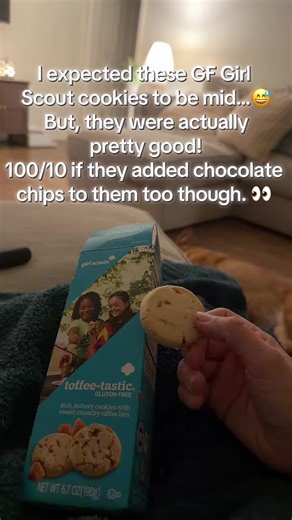 I finally tried the gluten free Girl Scout Toffee-tastic cookies and they were way better than I expected! The shortbread texture is so good and the little toffee bits make them even better. Honestly… if they added chocolate chips these would be a 100/10 cookie in my opinion. 😂 If you’re gluten free and haven’t tried these yet, they’re definitely worth grabbing during Girl Scout season! Have you tried the GF Girl Scout cookies yet? What did you think? #glutenfreelife #glutenfreecookies #glutenf