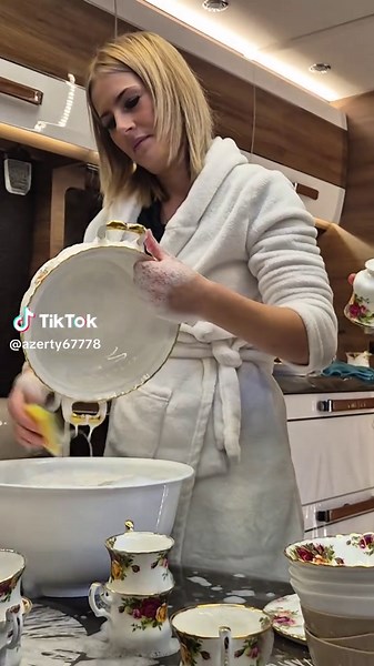 Vidéos de gt (@azerty67778) avec patati et patata - 60 secondes pour rire