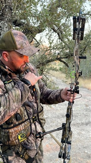 2025 BOW SETUP 🔥💯 #archery #whitetail #hunting #bowtech #texas #soeranches #refusetofollow Bowtech INC. Black Eagle Arrows New Archery Products Mossy Oak Hunter Safety System HAWK Academy Sports Outdoors Magellan Outdoors | Savage Outdoors & The One