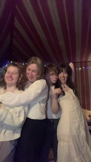 pov: flo ro want to dance with you at the club #florenceroad #dance #girls #slay