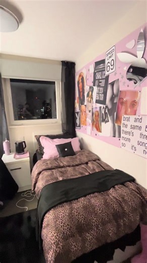 Exploring My First Year Uni Room Experience
