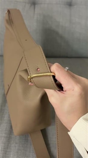 NOT 6, but 7 ways to wear: best hobo bag! 🤭 Beracamy Empiricism 7way bag #everydaybag #trend