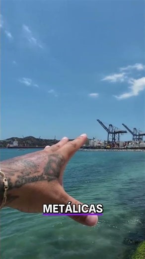 Drone footage of the Santa Marta Marina: Spectacular views #shorts