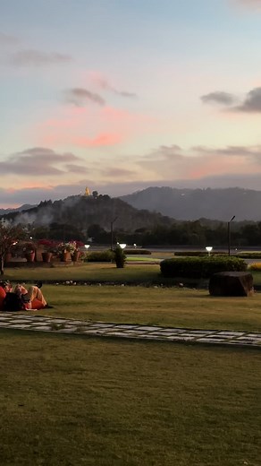 Is it normal to feel homesick for an airport?? #thailand #kohsamui #samuiairport #thailandtravel #thailandsunset