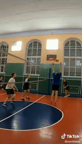 Диагональный в волейболе: ключевая роль игрока