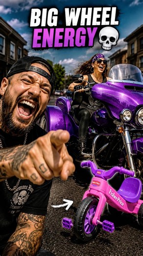 Harley Davidson Trike = BIG WHEEL ENERGY 💀