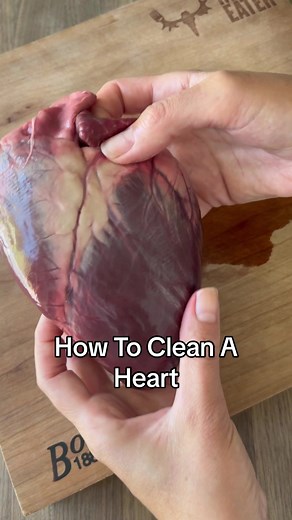This is how I clean the heart from a deer or elk. I like this method b...