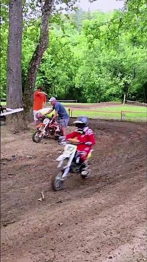 Mini Bikes, Max Speed! 🏁 GP Racing at Fast Traxx