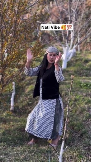 New Pahari Nati Song Dance ! Pahari Song Dance #pahadidance #dancevideo #pahadi #shortvideo #shorts