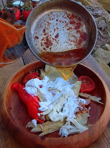 #creatorsearchinsights You've Never Cooked Fish Like This Before 🧐 Wrapped in Cabbage 🥳 #cabbage #campfirecooking #cook #fishinglife #picnic #indianfood