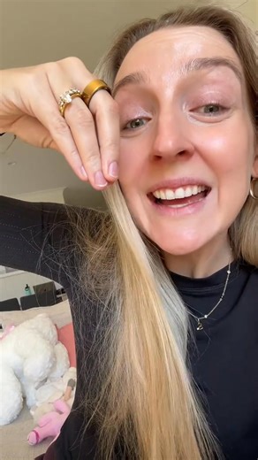 Pelvic floor ASMR 20% off all eBooks NOW (link in bio) Want more ➡️ subscribe for beginner, intermediate and advanced workouts daily. Disclaimer: always see a Women’s health physio before doing these. These are not recommended for everyone. #pelvicf | JazmyneDay_Fitness