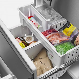 Sabías que tu Refrigerador KitchenAid cuenta con los sistemas Extend Fresh ™ PLUS y Producer Preserver ™ para mantener tus alimentos más frescos y evitar la sobremaduración ? ❤️🧑🏻‍🍳 kitchenaid.mx | KitchenAid México