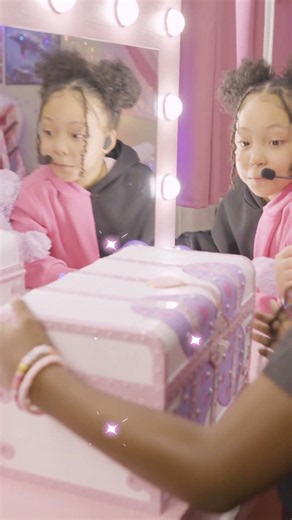 Time To Shine! 🌟 Emmie & Princess Butterfly Pretty Pop Party #kids #shorts