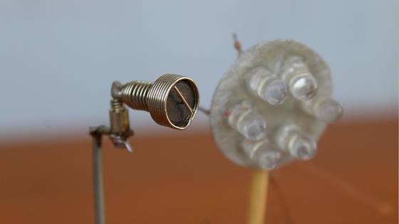 Free energy generator light bulbs