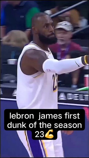 Lebron James first dunk of the season | NBA75 & Lakers Fans