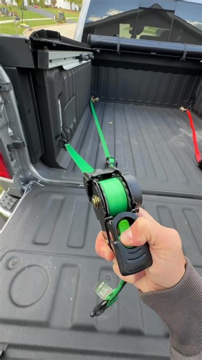 Lock it down with strength 💪🚚 Rhino USA Retractable Ratchet Straps make securing your gear fast, easy, and tangle-free. With 1,209lb break strength and auto self-retracting design, they’re perfect for trucks, trailers, motorcycles, and more. follow me for more | #rhinousa #ratchetstrap #CargoSecure #amazonfinds #amazonmusthave #trailertools #truckgear | snappypick